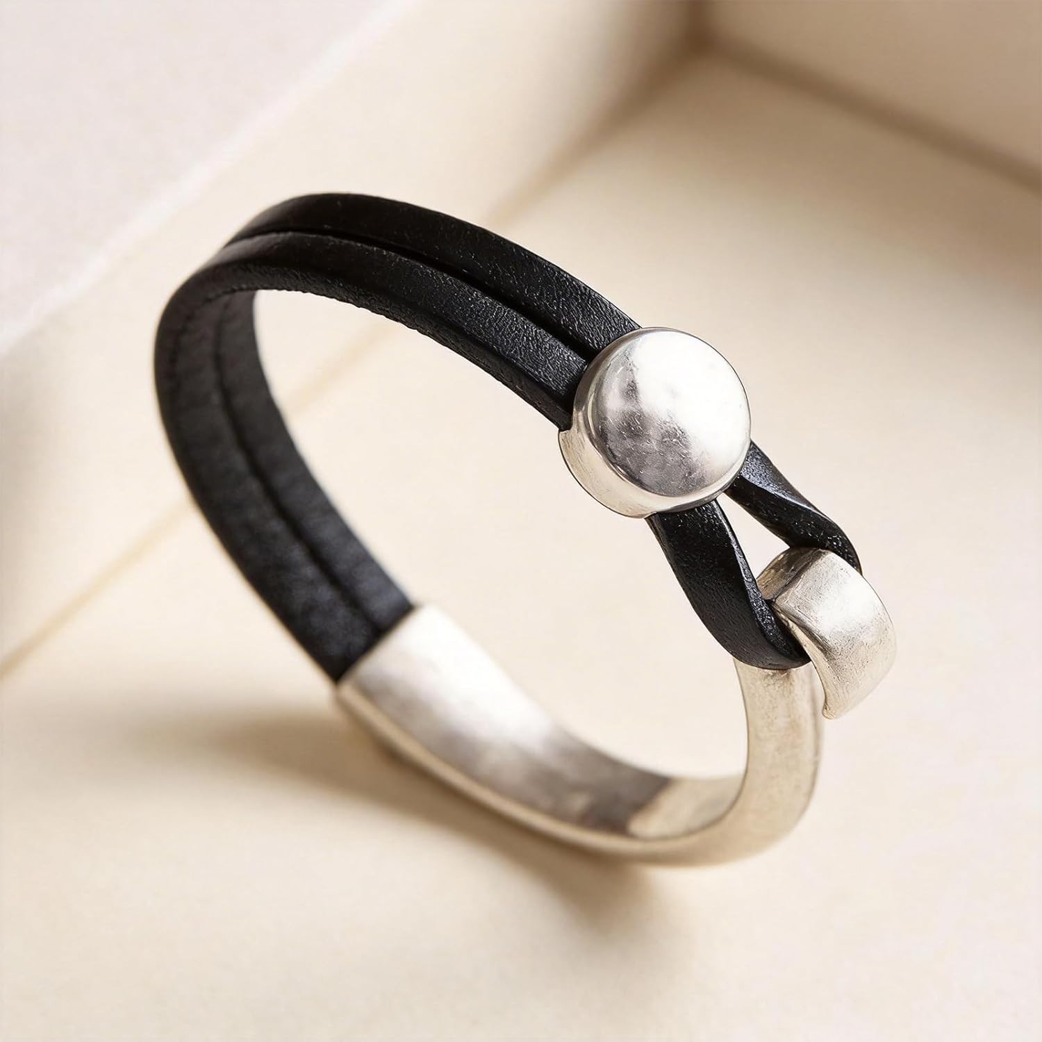 Durable Bohemian Style Leather Cuff Bracelet for Men – Lightweight Charm