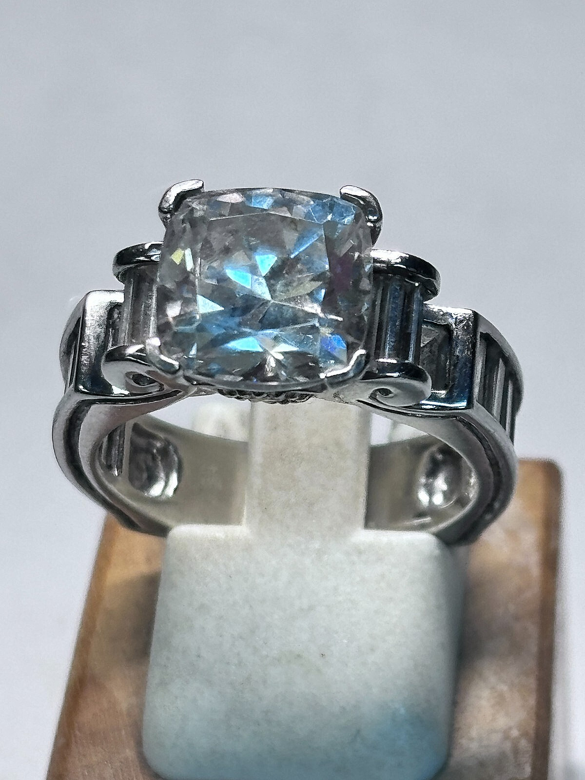 Two Tone Sterling Silver Princess Cut CZ Cocktail Ring 9.1g Size 9
