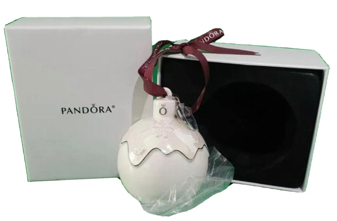 PANDORA Limited Edition 2018 Christmas Tree Porcelain Ornament