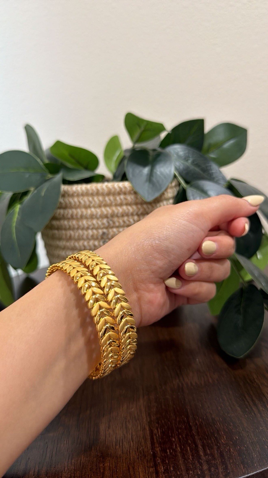 Gold Tone Cuban Link Chain Cuff Bracelet Chunky Link Metal No Stone