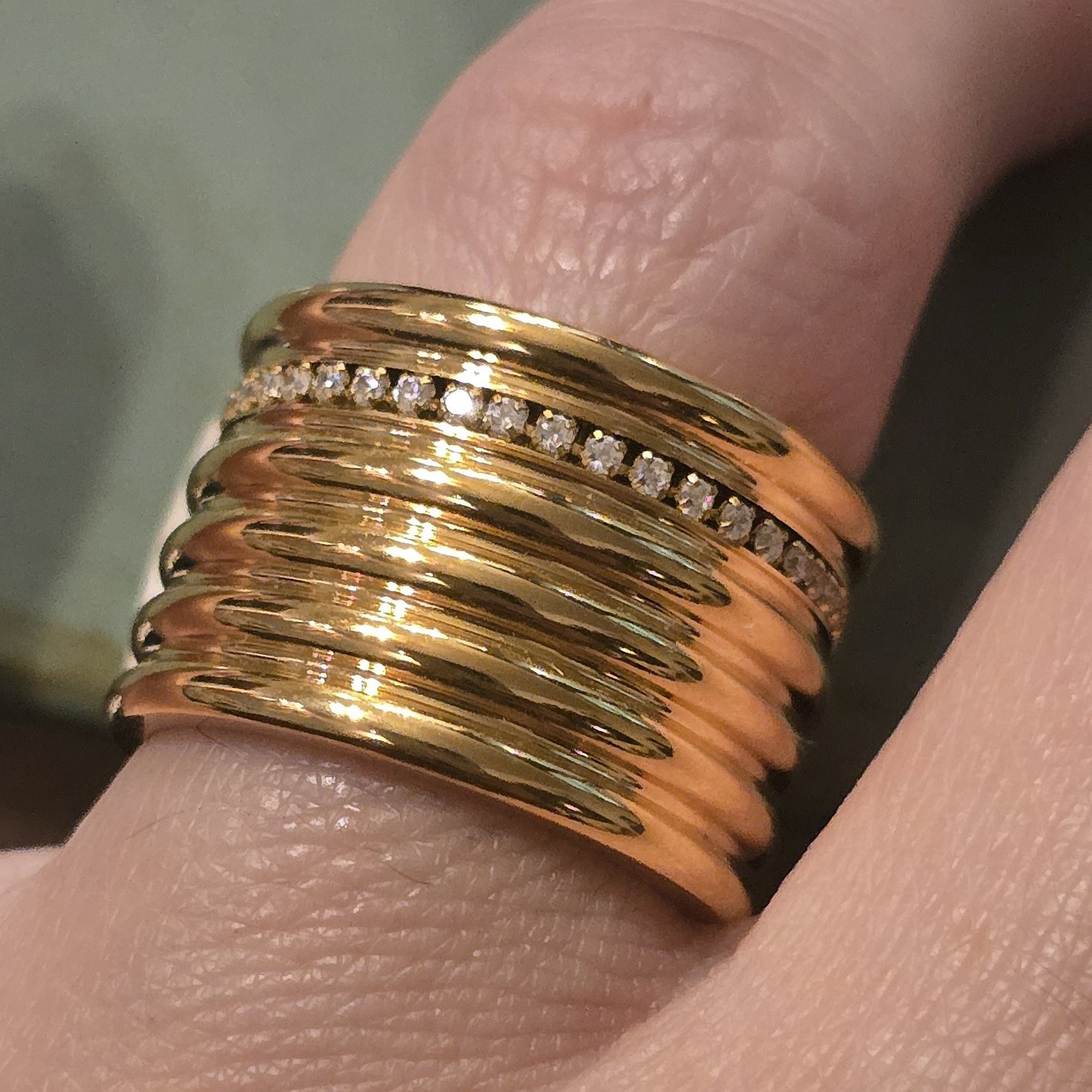 Gold Tone Cigar Band Ribbed Multi-Band Ring w/ Channel-Set stone Row Size 8