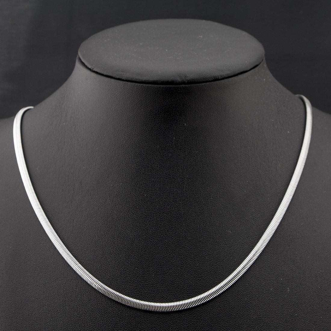 Genuine White Gold Filled Tarnish-Resist 18″ 4 mm Flat Snake Chain Necklace P764