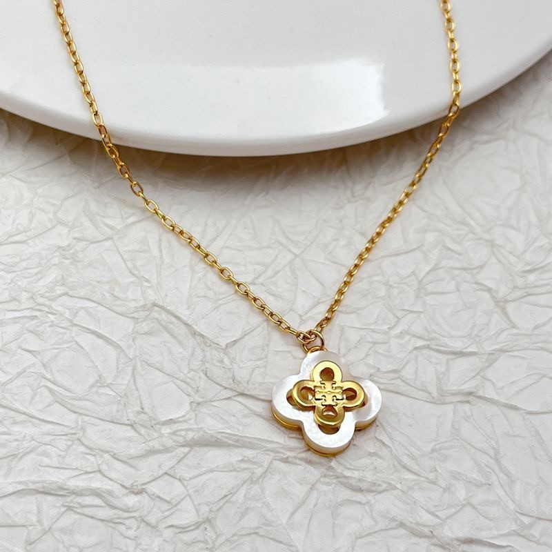 New Tory Flower Pearl necklace with Jewelry Pouch Size: 42+7cm