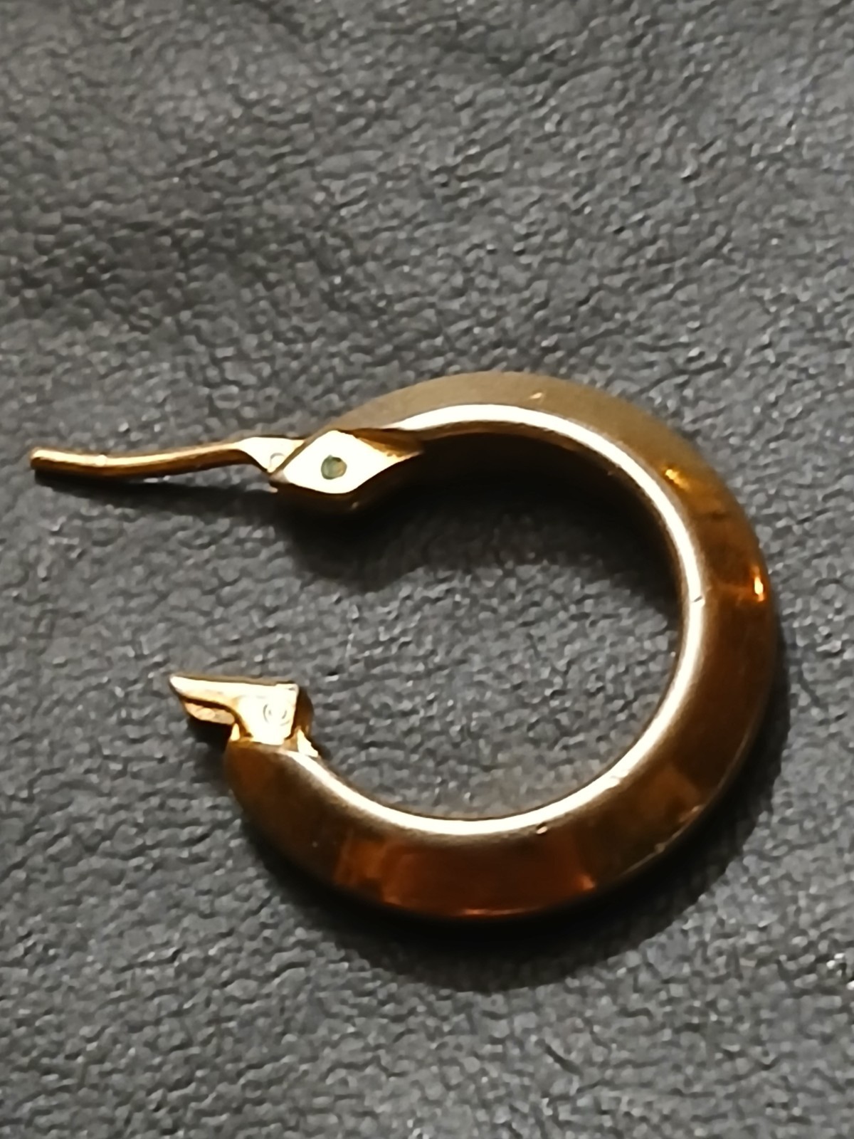 Gold Tone Hinged Hoop Earrings, Round Shape, Metal, No Stone Pair