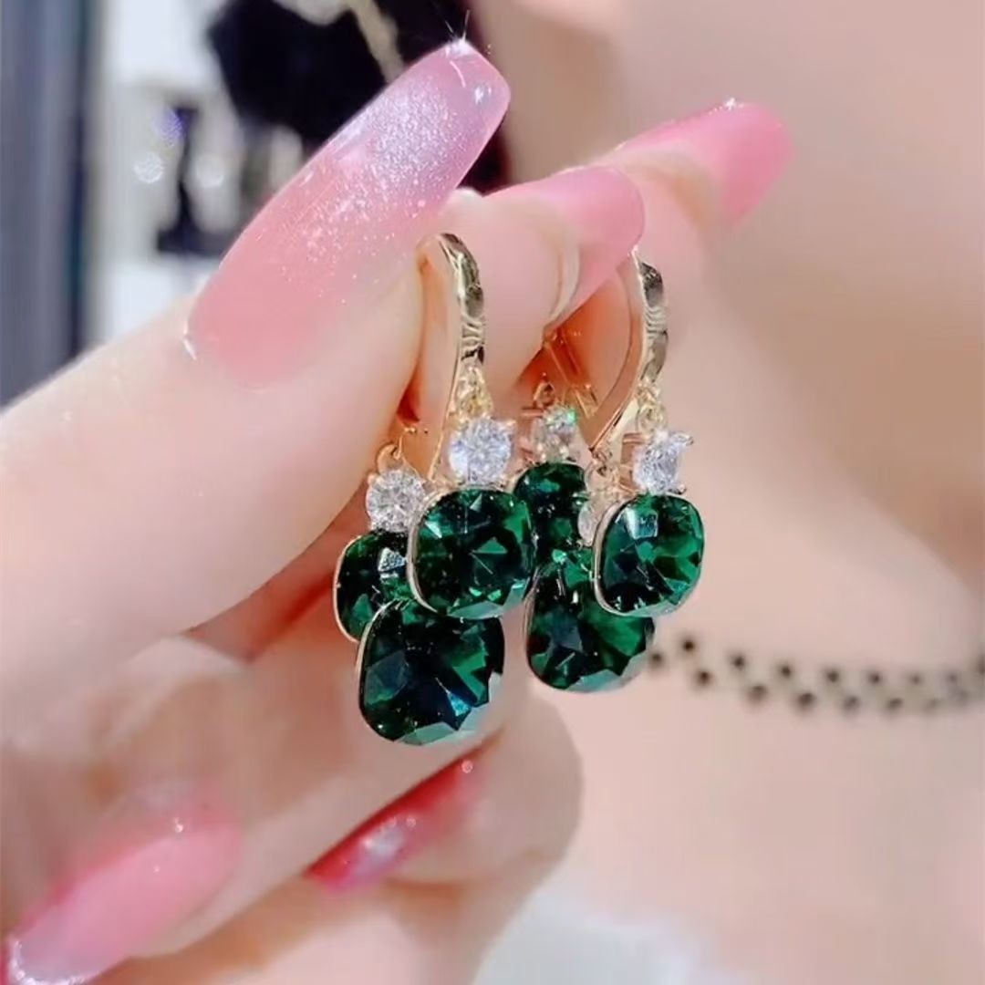 Green crystal zircon earrings with niche design and high-end temperament earring