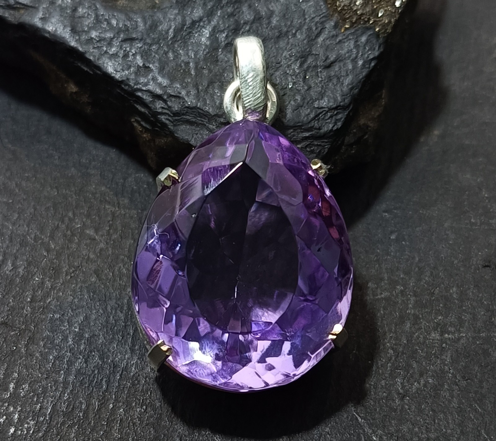Natural 66.05 Ct Brazilian Pear Cut Purple Topaz Pendant 925 Silver Gemstone