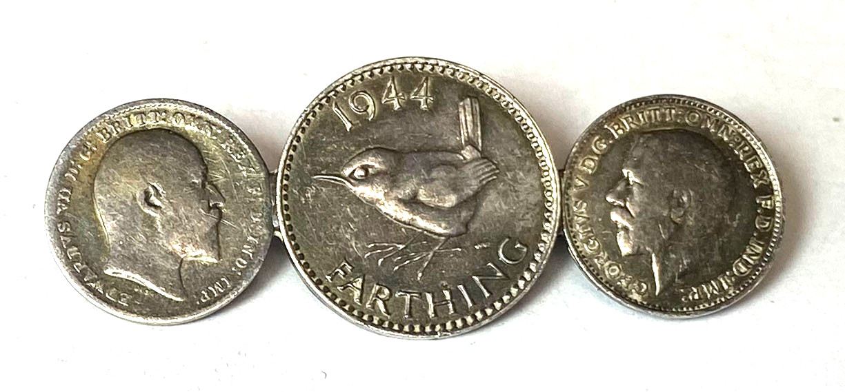 Great Britain Silver Tone Farthing Double Silver 3 Pence Brooch Pin 53mm x 20mm