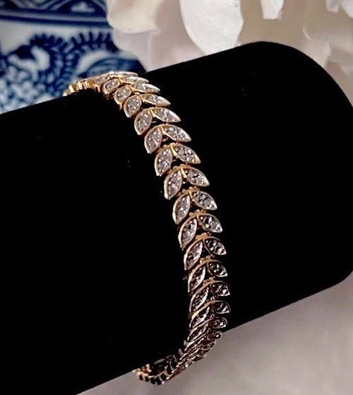 Gold & Silver Tone Textured Leaf Tennis Style Chain 7.5” Bracelet
