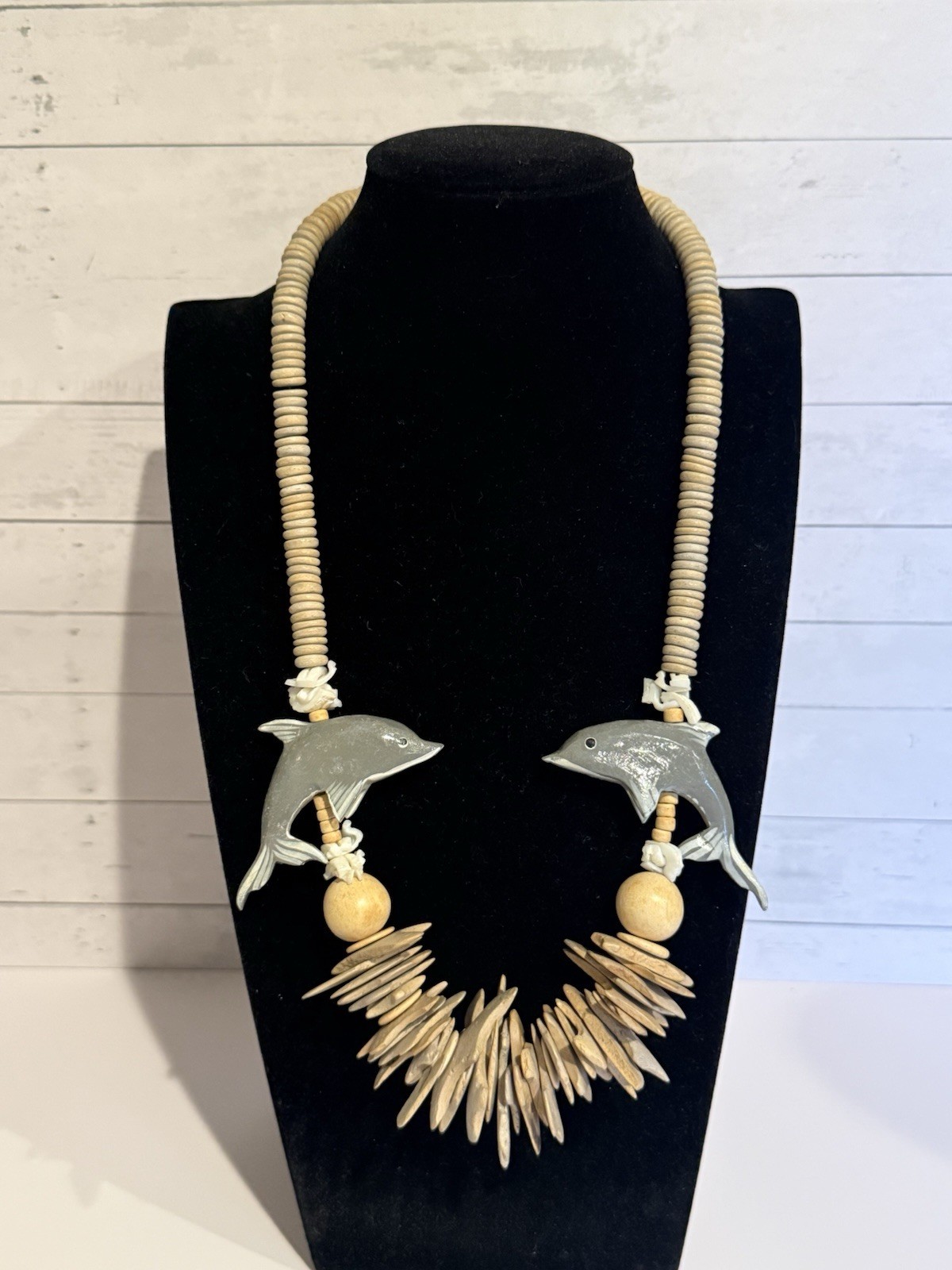 Vintage Dolphin Shell Wood Bead Statement Necklace Beach Coastal Boho 13.5”