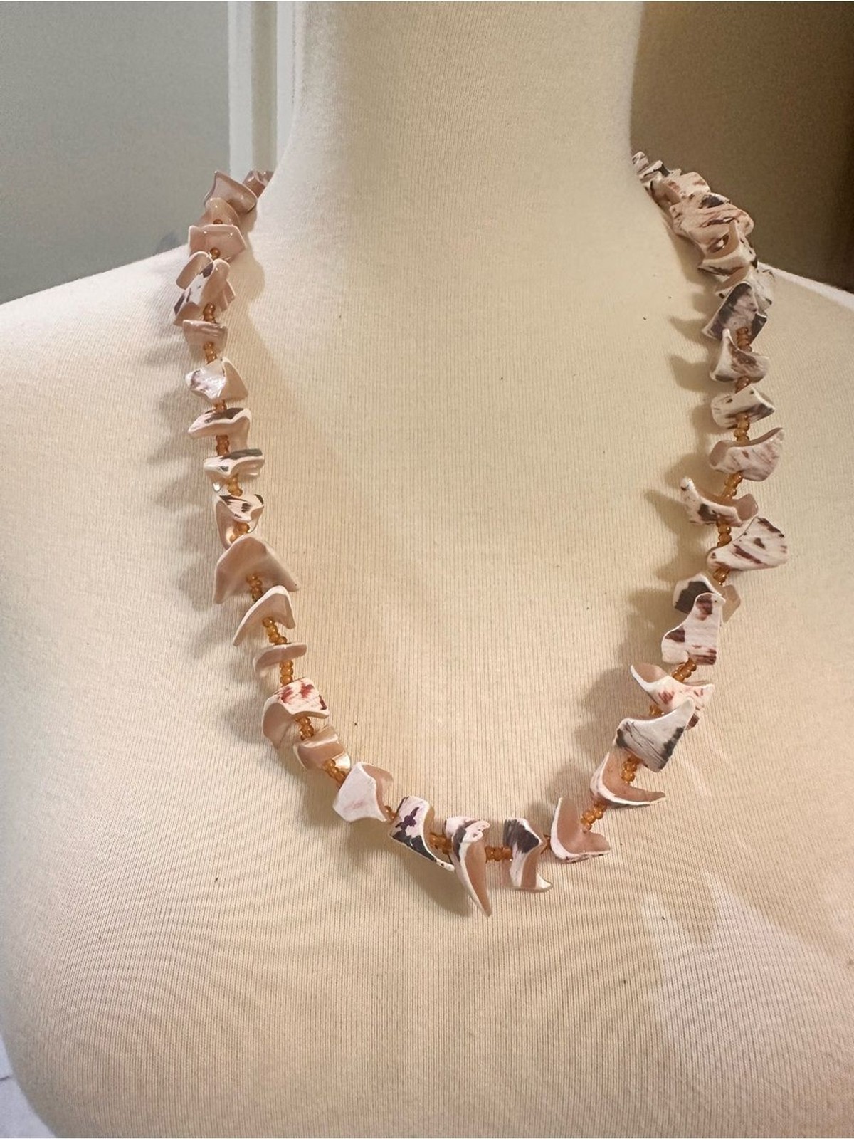 Source Unknown Beige and Cream Shell Necklace with Gold Bead Accents