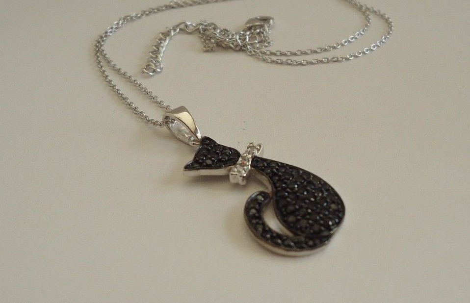 925 STERLING SILVER BLACK CAT NECKLACE PENDANT W/ 2.50 CT ACCENTS/18”