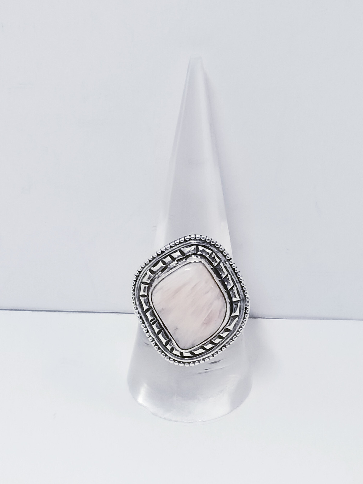 Sterling Silver Pink Scolecite Ring sz 8.5 (9.7g T.W.)