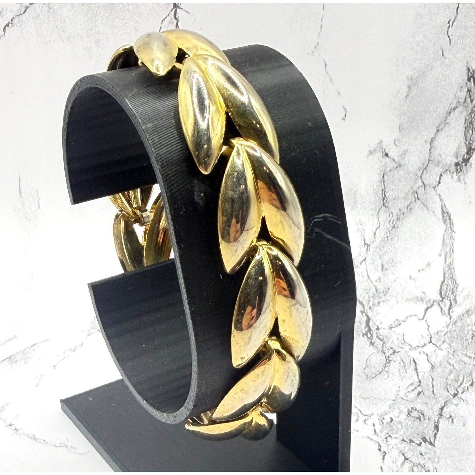 Vintage Bold & Gold Tone Marquise Link Necklace Bracelet Set Statement Jewelry