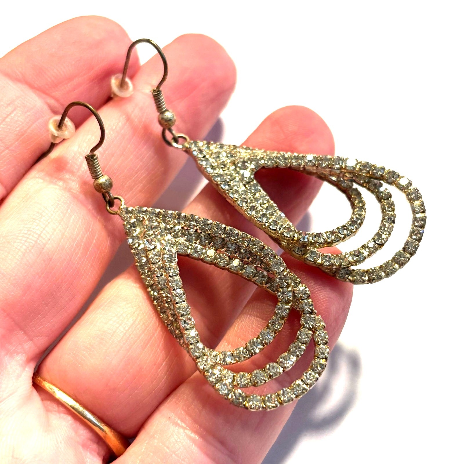 Dramatic pierced earrings silver & clear white rhinestone dimensional teardrops