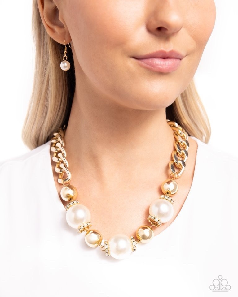New Paparazzi Jewelry-Generously Glossy Necklace-Gold