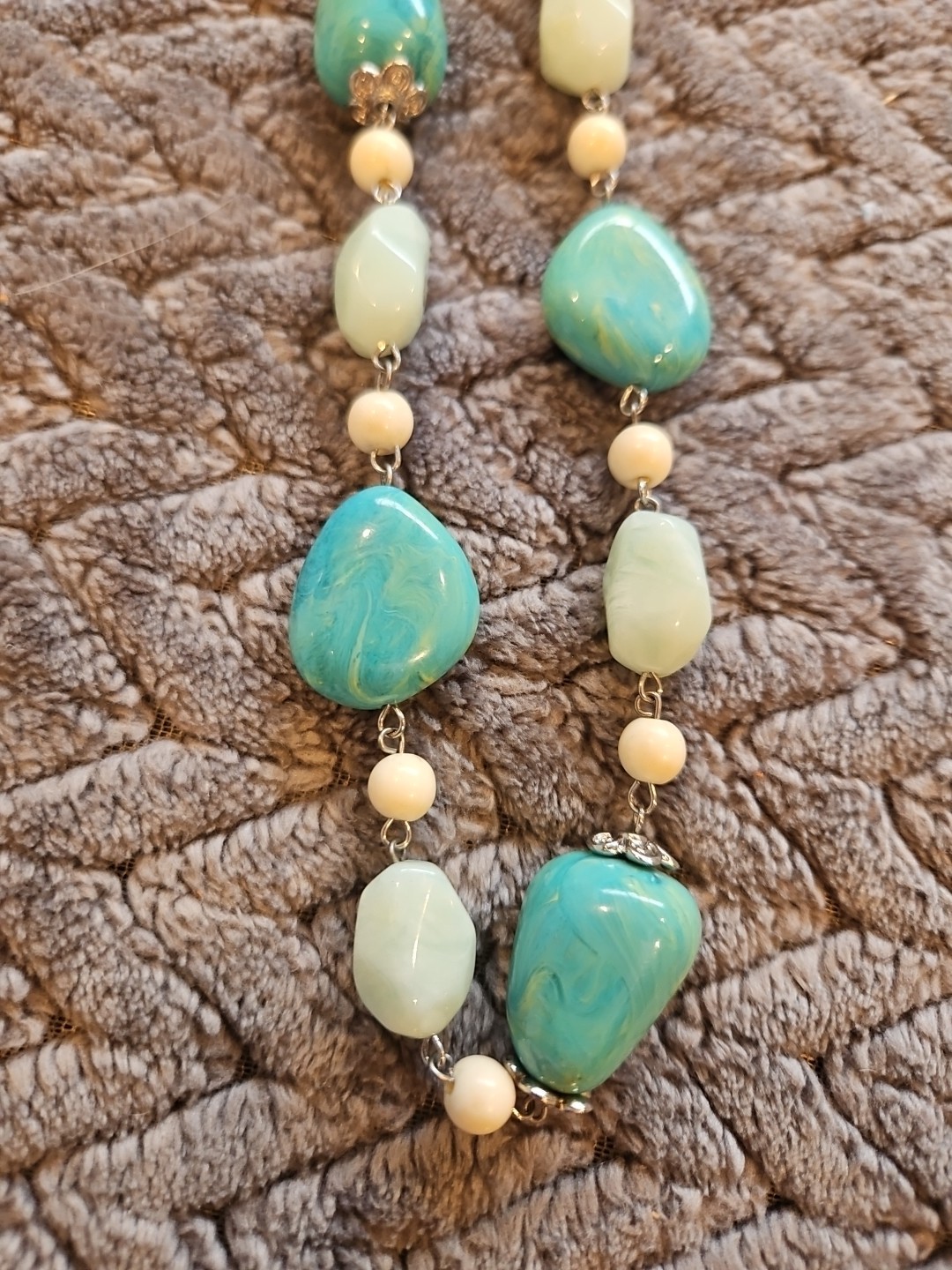 Andante Lead Free Necklace & Earrings Set NEW Turquoise & White / Silvertone