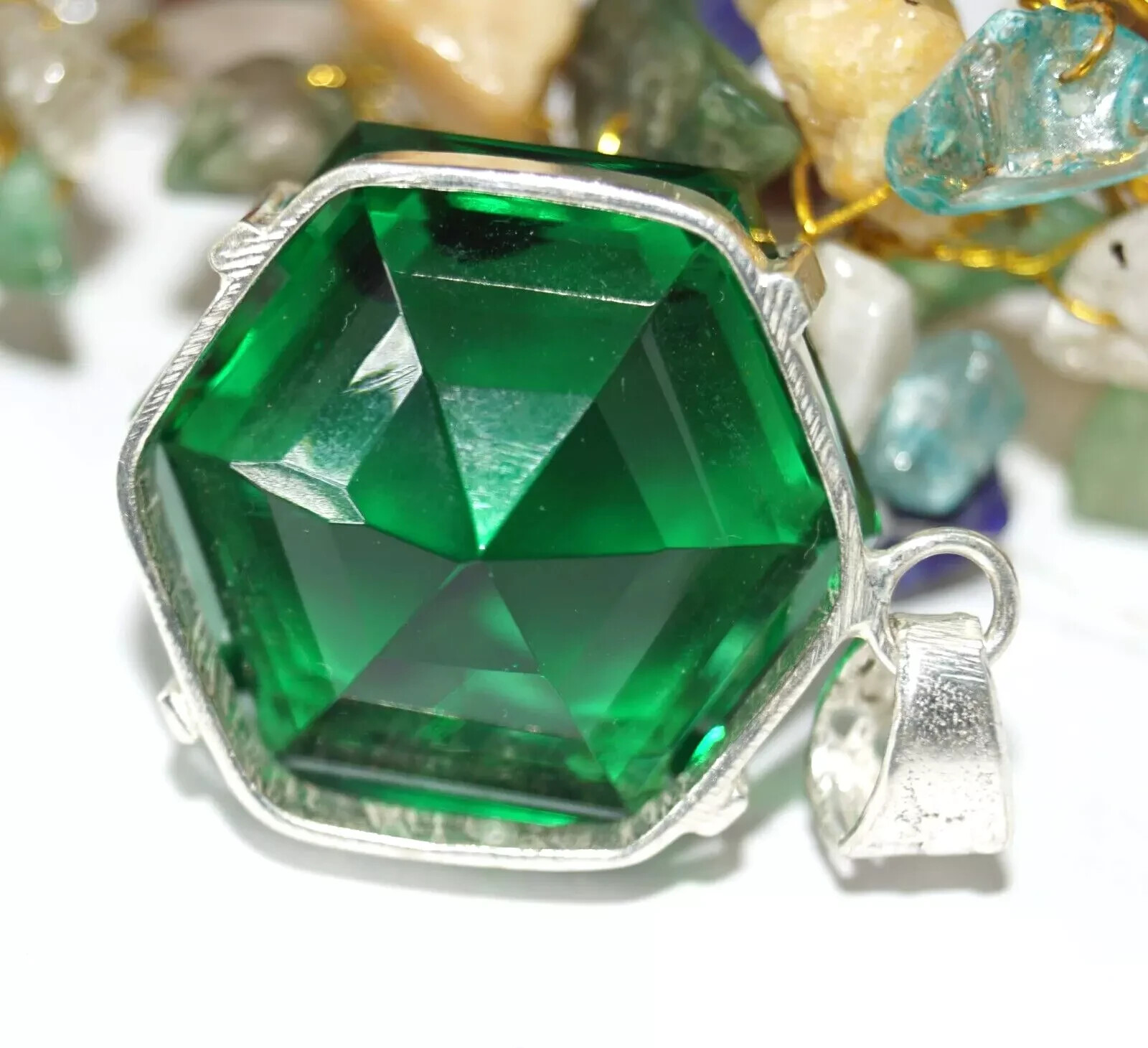 Certified Natural Hexagon Cut 84.50 Ct Green Topaz Pendant Loose Gemstone