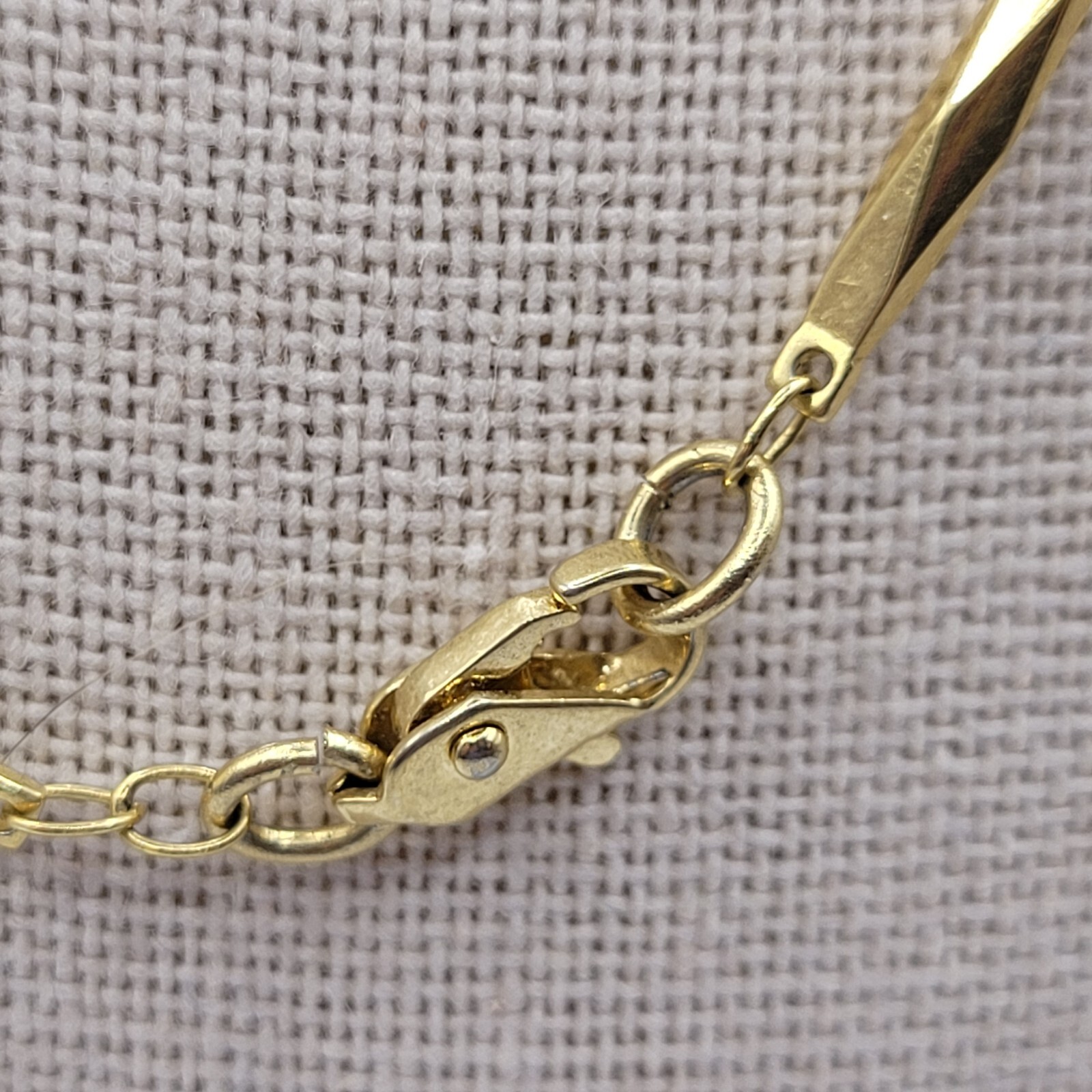 Elegant Elongated Marquise Shape Bar Link Gold Tone Chain Necklace 30.5 Inch