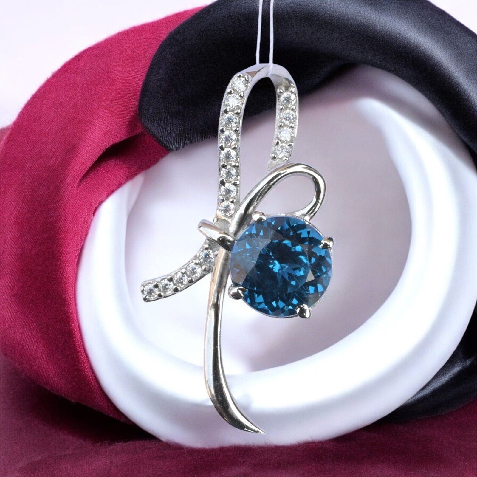 2.30Ct Round Cut Simulated London Blue Topaz Pendant Chain 14k White Gold Plated