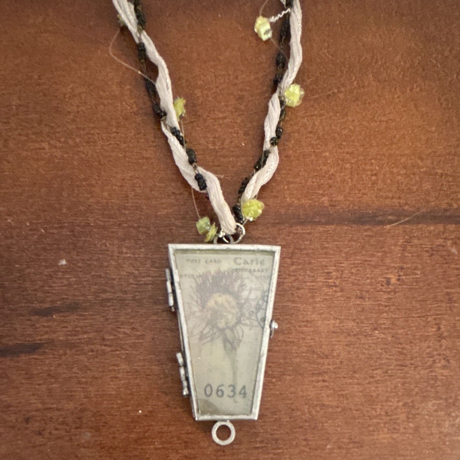 Trapezoid Locket Pendant Necklace Rope Fabric Cord w/ Green Beads Carte Charm