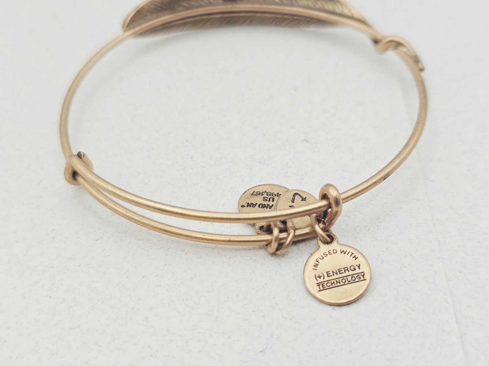 Alex & Ani Spiritual Protection Feather Charm Wrap Bracelet Gold Finish ✨️ 🎊