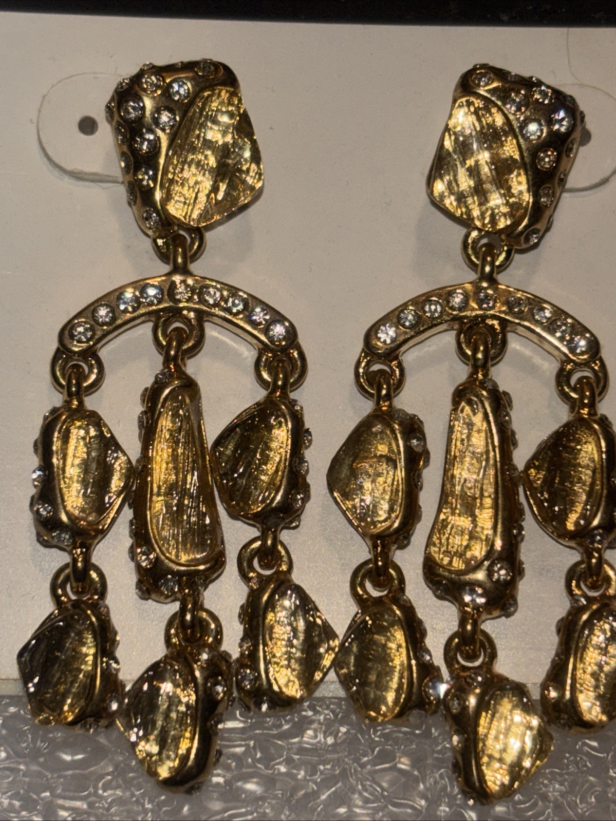 VERY BEAUTIFUL PRISTINE NEW EARRINGS GOLD CITRINE COLOR RESIN CRYSTAL CHANDELIER