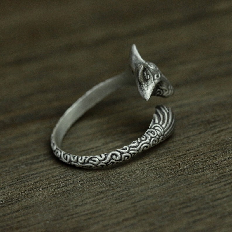 Silver Fox Ring | Adjustable Animal Jewelry | Viking Norse Mythology Gift
