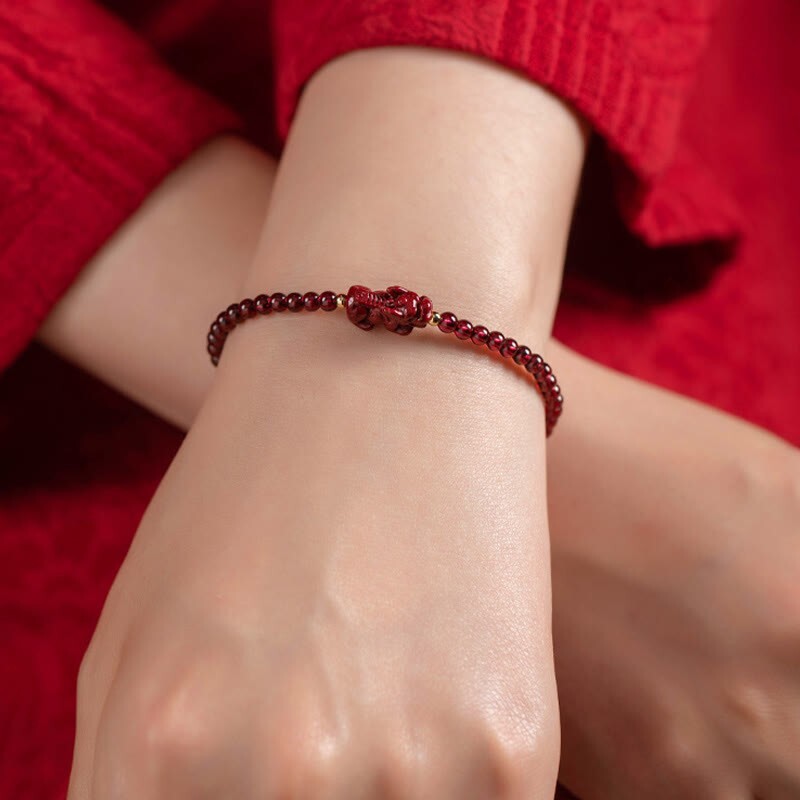 Dragon Protection Bracelet Natural Garnet Bracelet Pixiu Charm Healing Bracelet