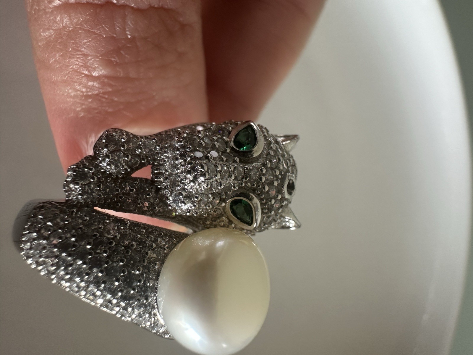 Ring 925 Silver Panther Head, Green Eye Cubic Zirconia With Pearl 7_8 Size