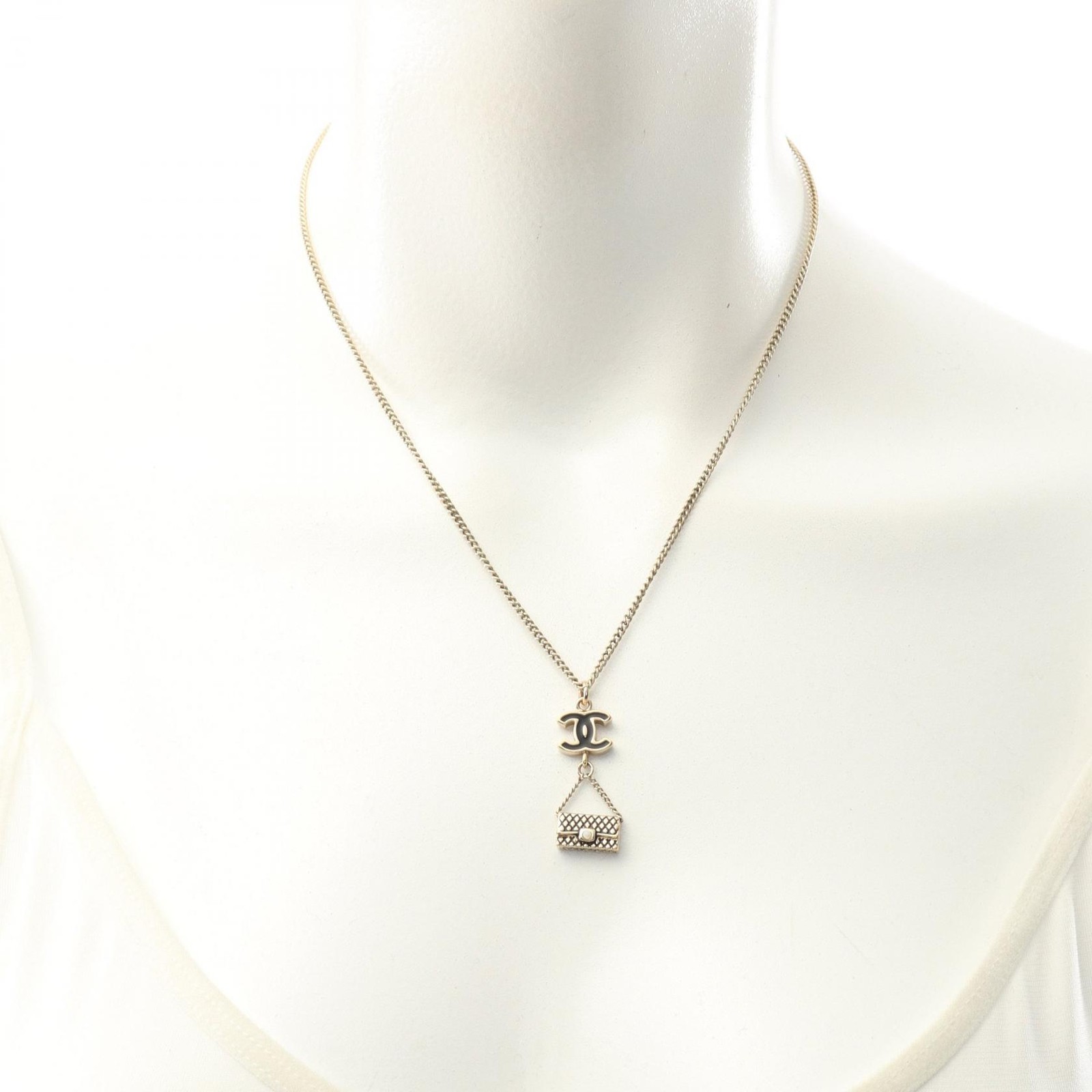 CHANEL COCO Mark Matelasse Necklace Pendant Gold Plated Black Used Women CC