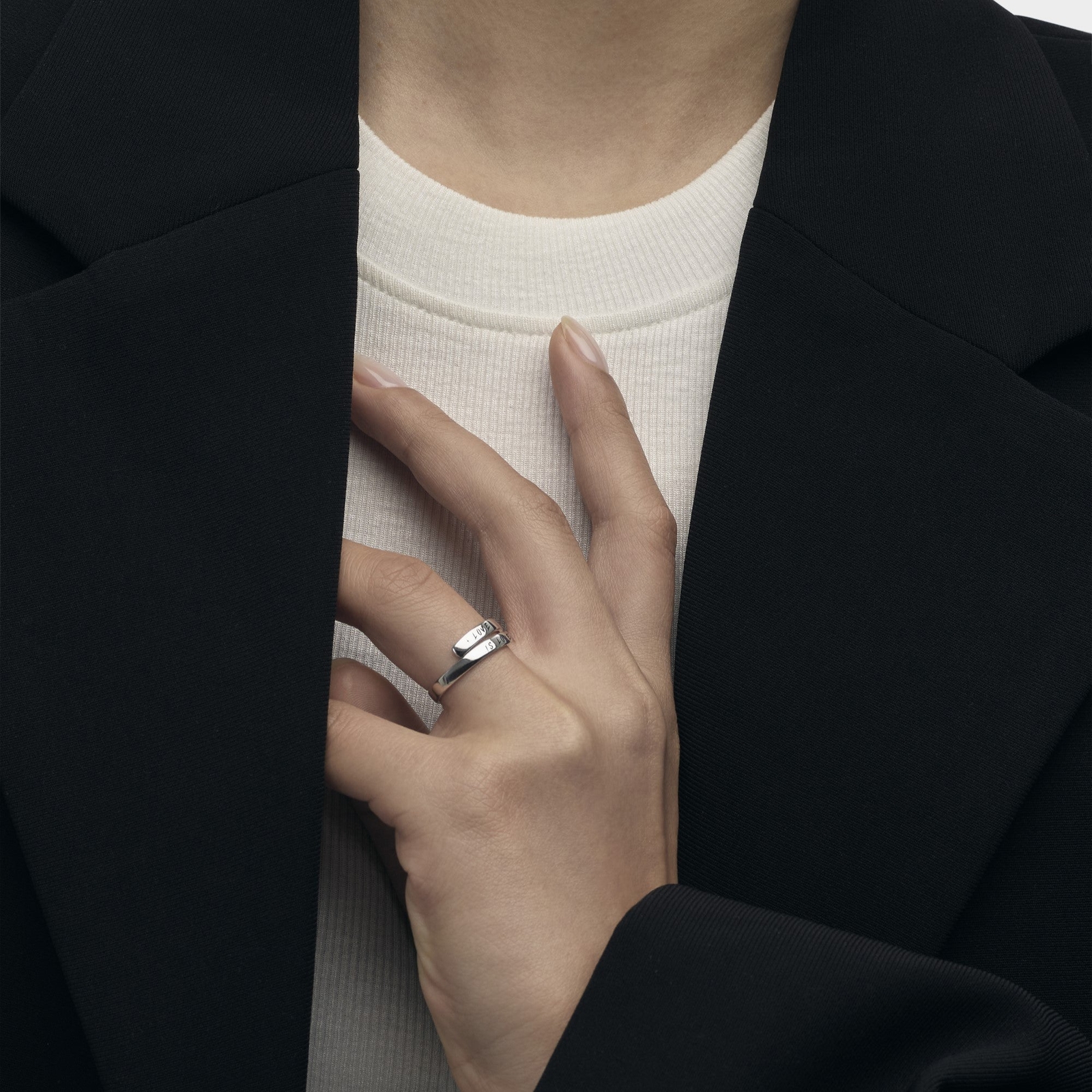 L’Amour Ring