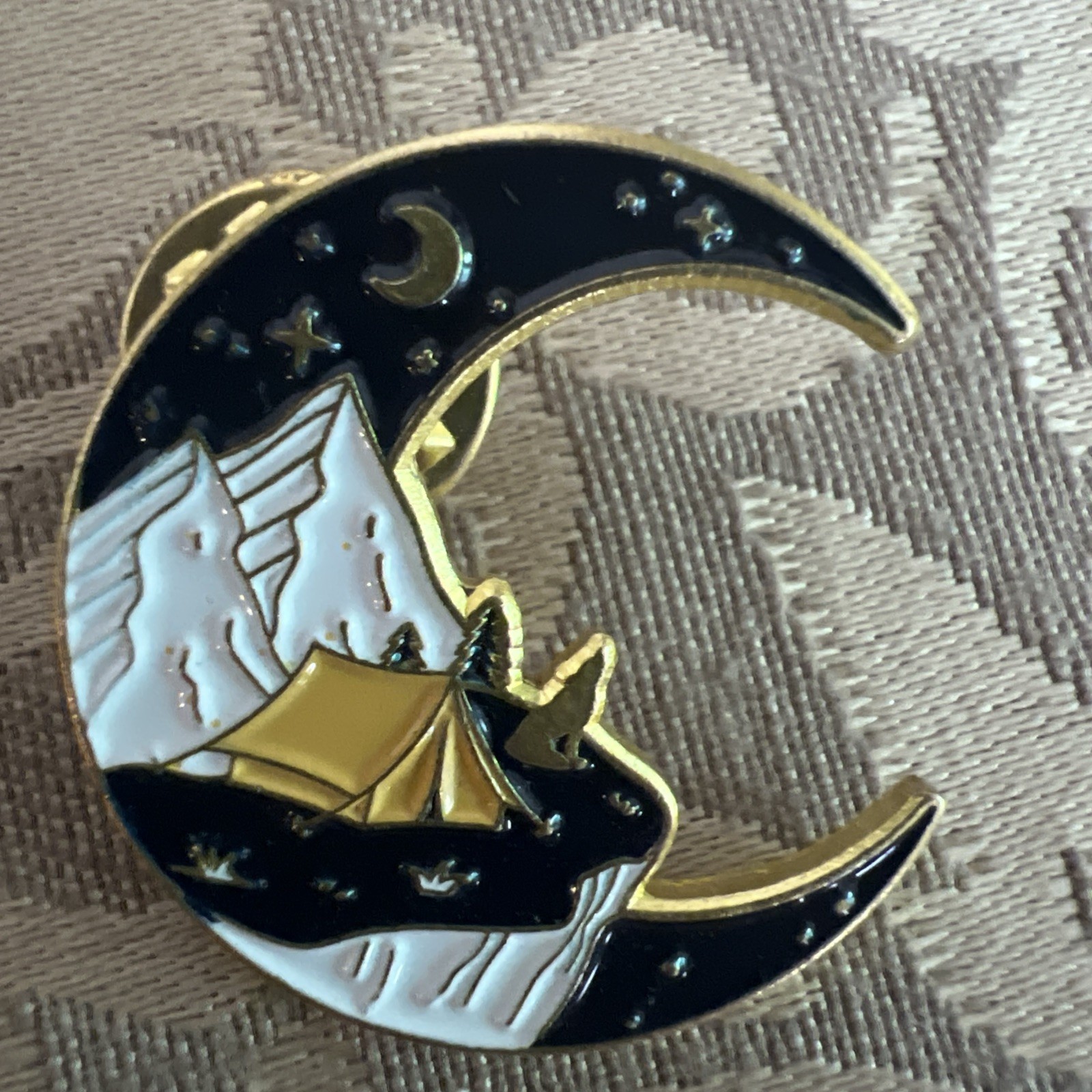 Enamel Pin Crescent Moon Night Outdoors Brooch Backpack Camping Hiking Tent