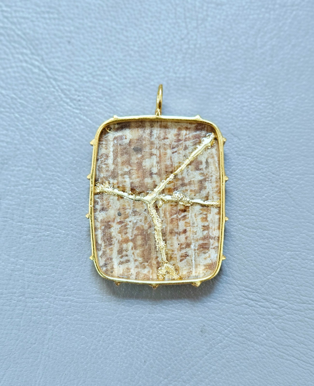 Necklace Aragonite Kintsugi Art Japanese Jewelry Handmade Gold Pendant