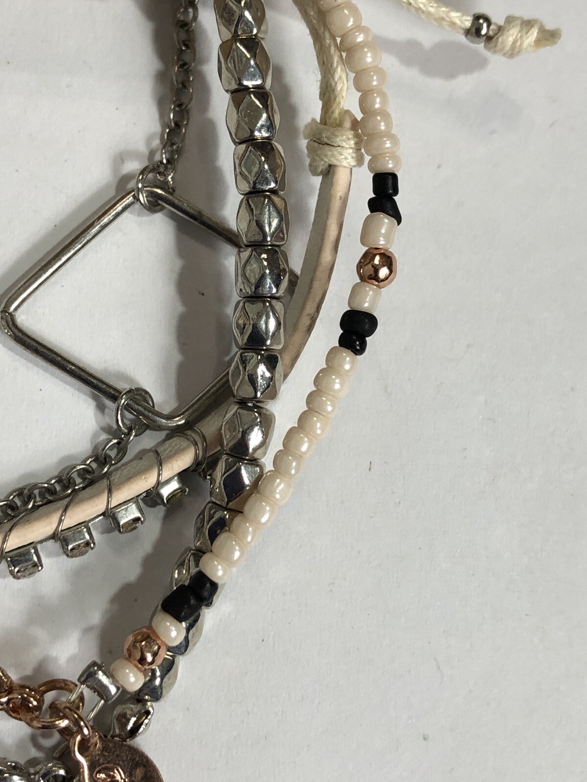 American Eagle Outfitters Stacking Bracelet Set of 4 – 7 in to 7.5 in Length NWT