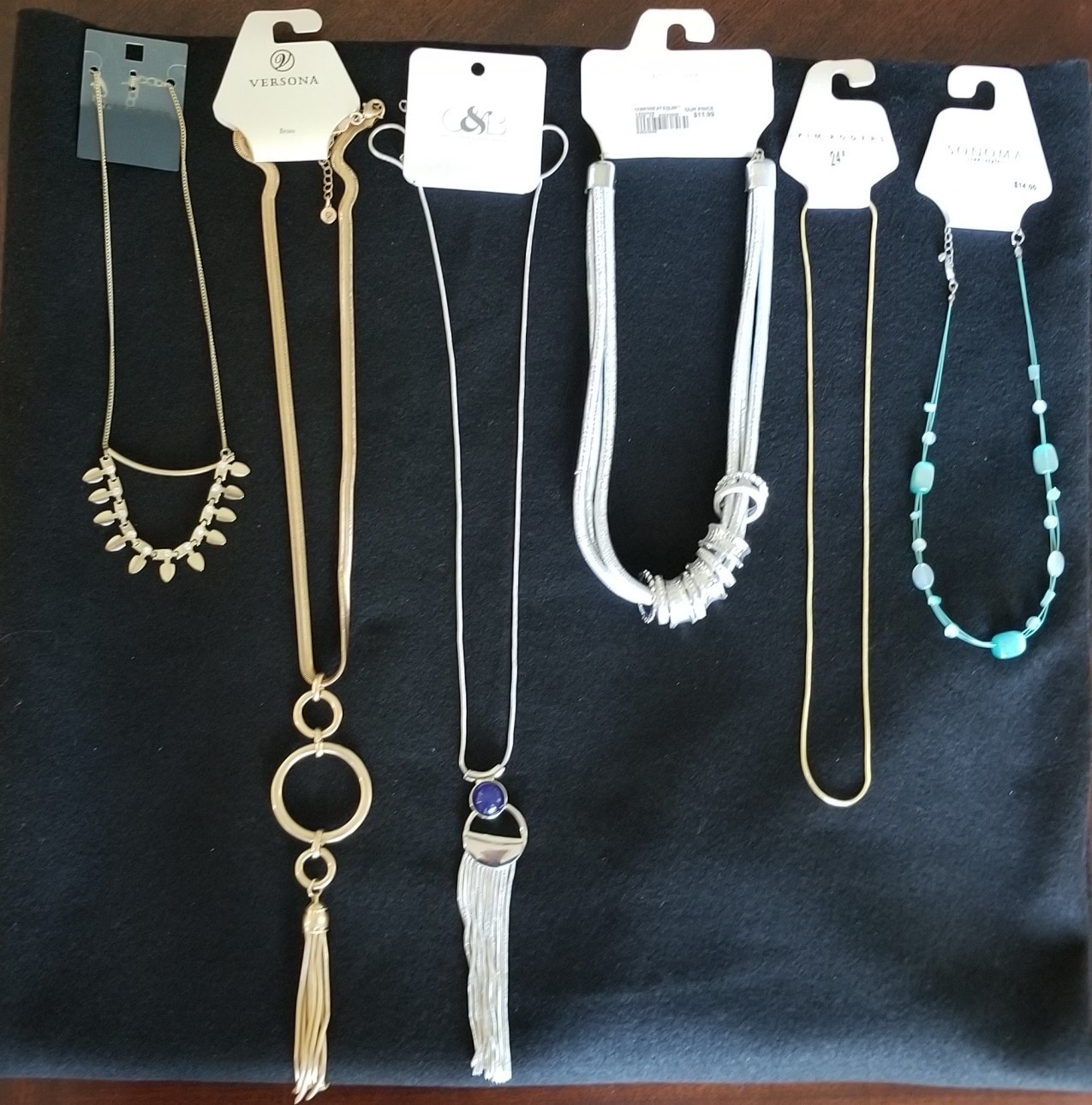 Lot of 6 ~ Mixed Lot of New Carded Necklaces ~ C1946 ~ C&B ~ Kim Rogers