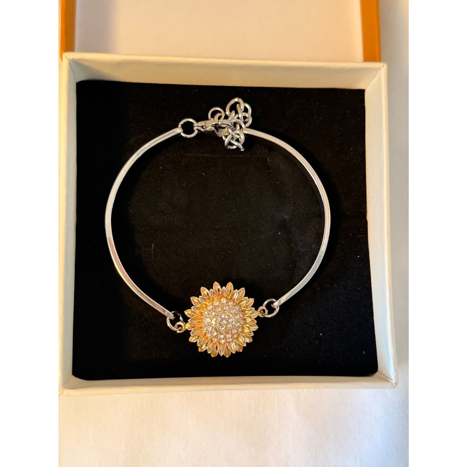 Qian Daolai Two Tone Sunflower Cuff Bangle Bracelet Rhinestone Silver Gold Tone