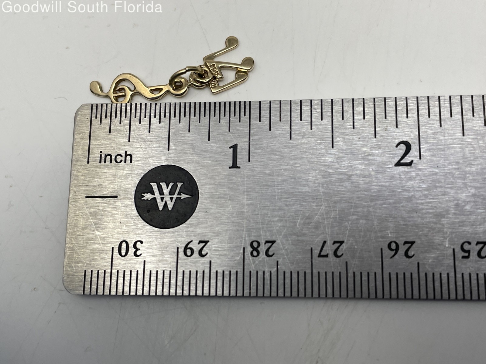 Gold 10K Pendant Women’s (Stamped 10K -Tested 10.00Kt) Weight 1.0gr