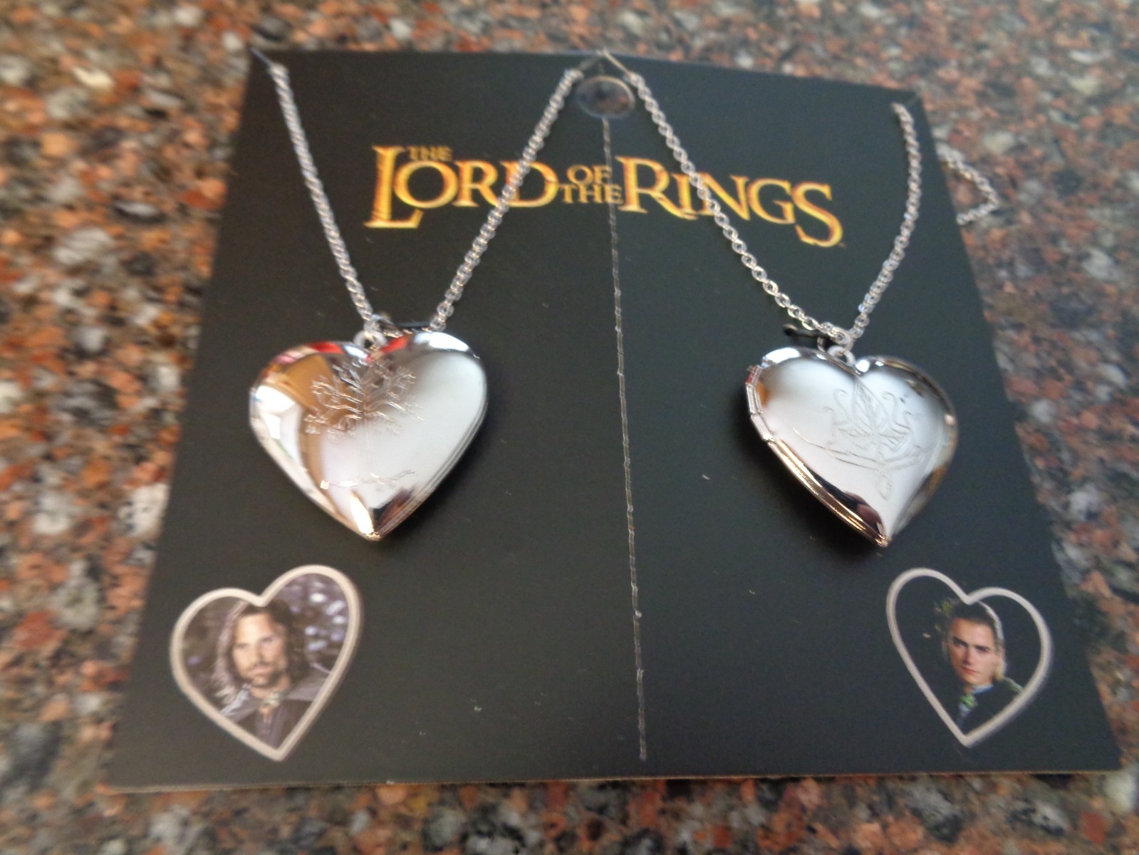The Lord Of The Rings Aragorn & Legolas Heart Locket Necklace Set of 2 Brand New
