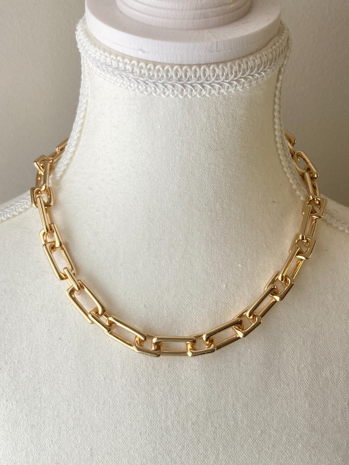 Gold Tone Paperclip Link Chain Necklace Chunky Collar Choker Couture Glam