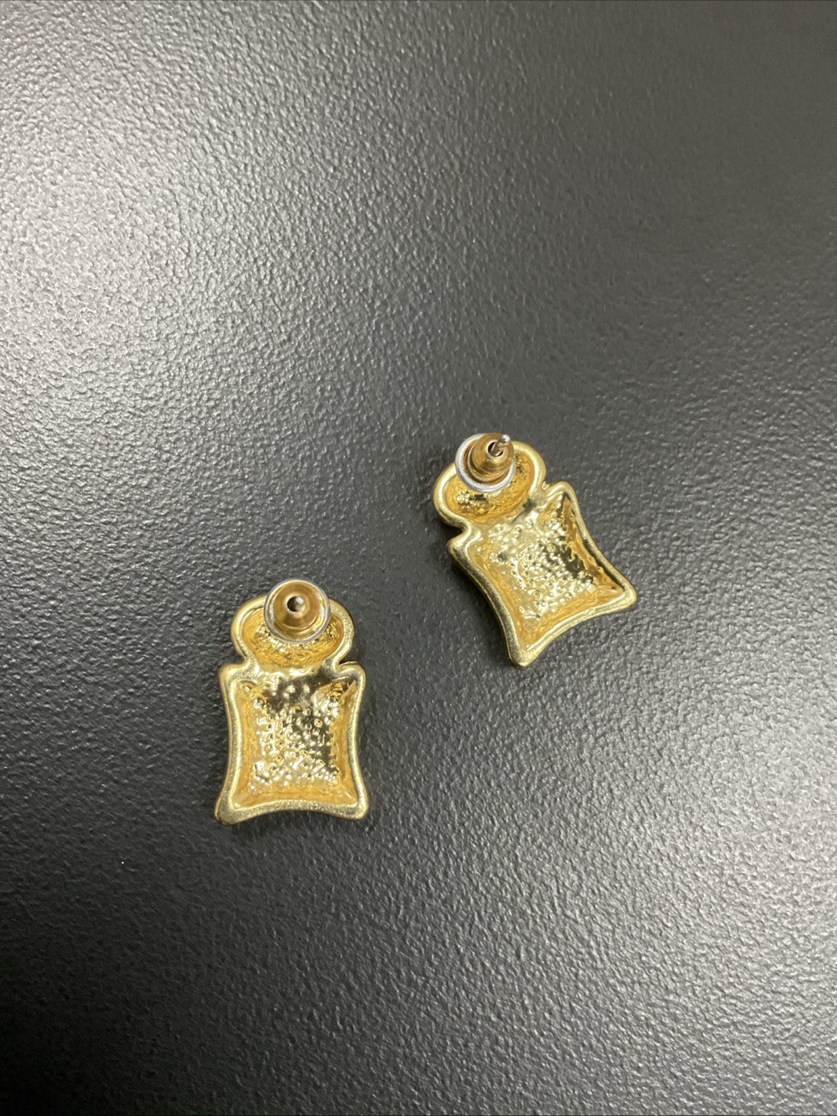 Gold Tone White Cream Enamel Panther Link Necklace Earrings