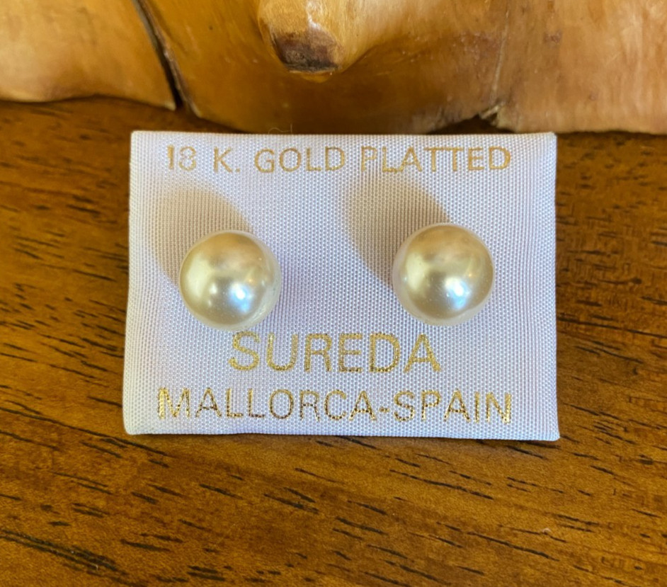 11mm Simulated Pearl Stud Earrings Mallorca Spain 18K Gold Plated Metal