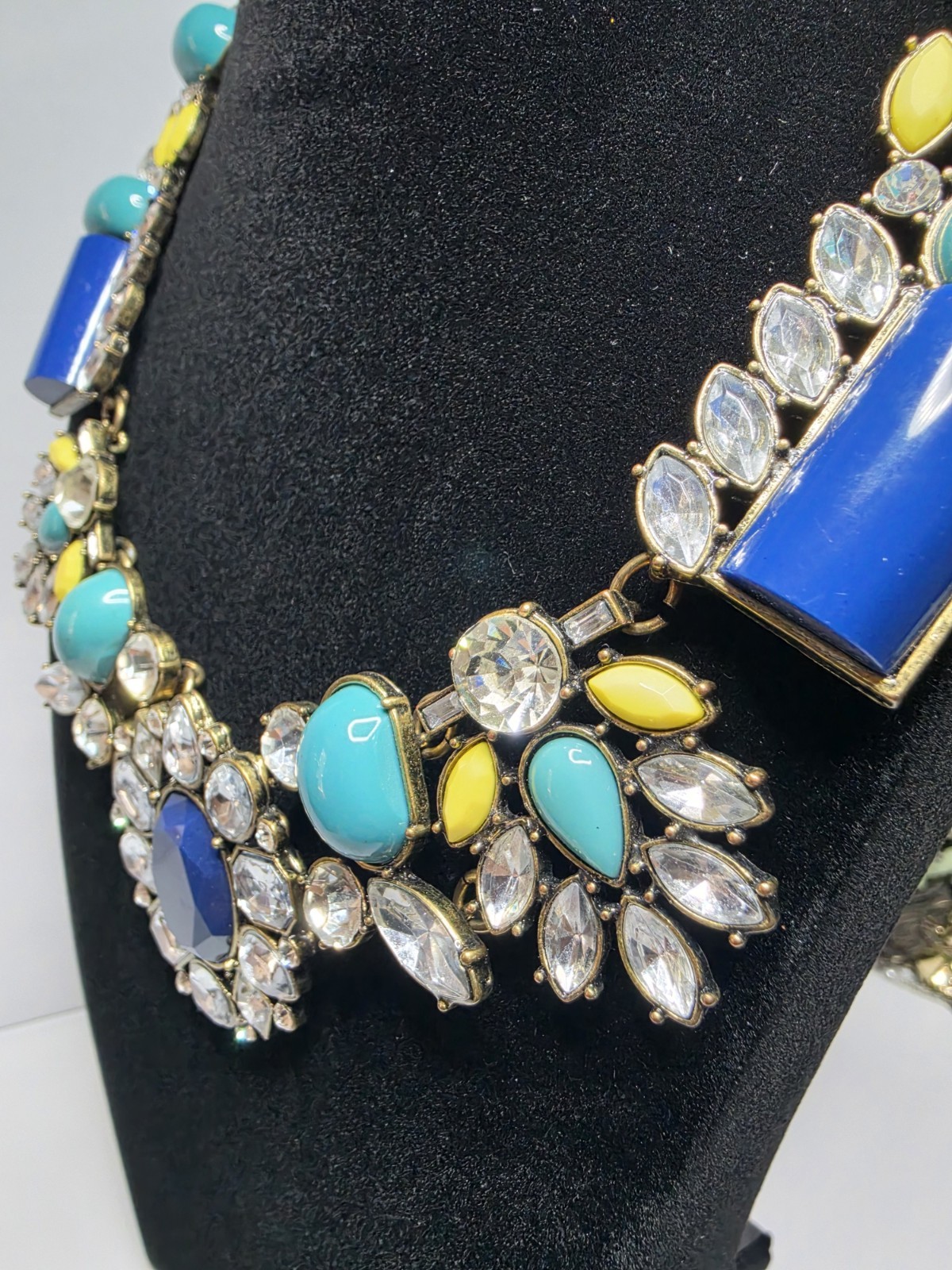 MARK Chunky Faceted Blues Statement Choker Necklace