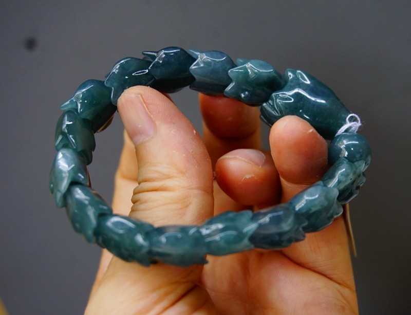 Certified Natural Grade A Jade Jadeite Dragon Bone Beaded Bracelet 7.5” 2203