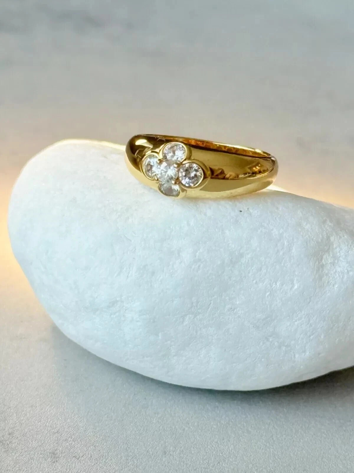 2Ct Round Cut Simulated Diamond Unisex Engagement Ring 14K Yellow Gold Plated