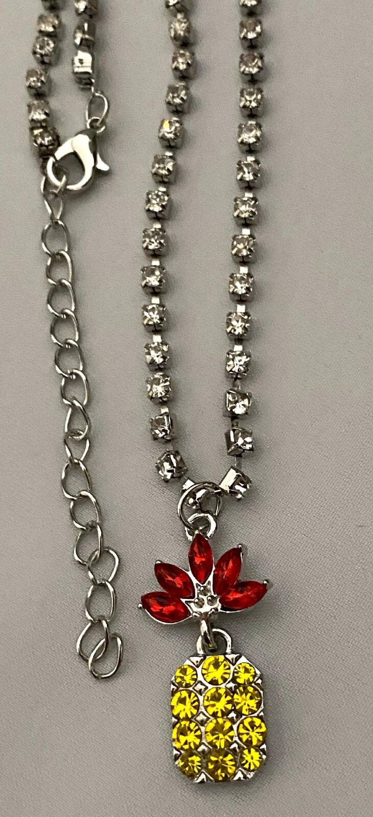 4 pcs SILVERTONE PINEAPPLE SET NECKLACE, EARRINGS, BRACELET, RING CRYSTALS