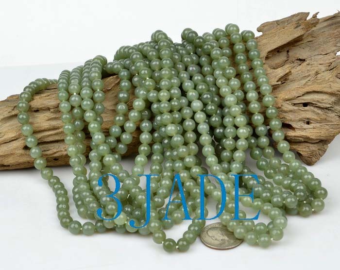17 1/2″ Natural Hetian Celadon Nephrite Jade Beads Necklace
