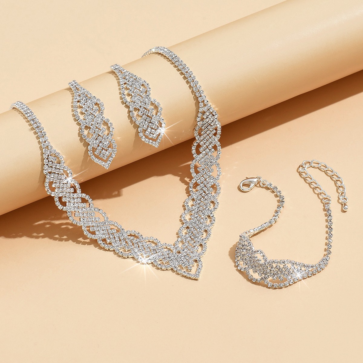 Banquet Accessories Necklace Earrings Bracelet Light Luxury Temperament 3 Piece