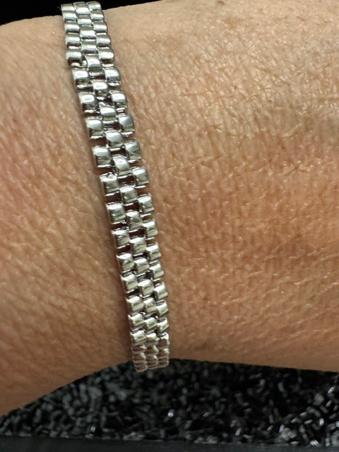 White Gold Filled Bracelet with Double Clasps for Sizing from 6.5″ to 7″ – NWOT