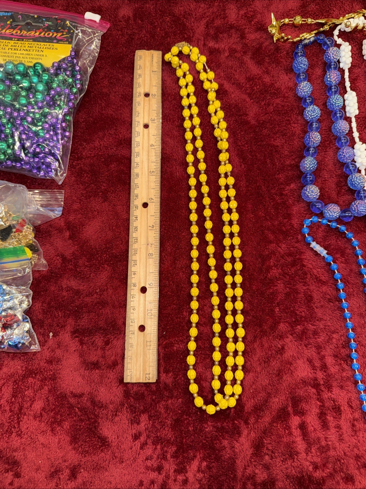 Beaded Necklaces/ Bracelet Lot Plastic/ Resin Some Vintage