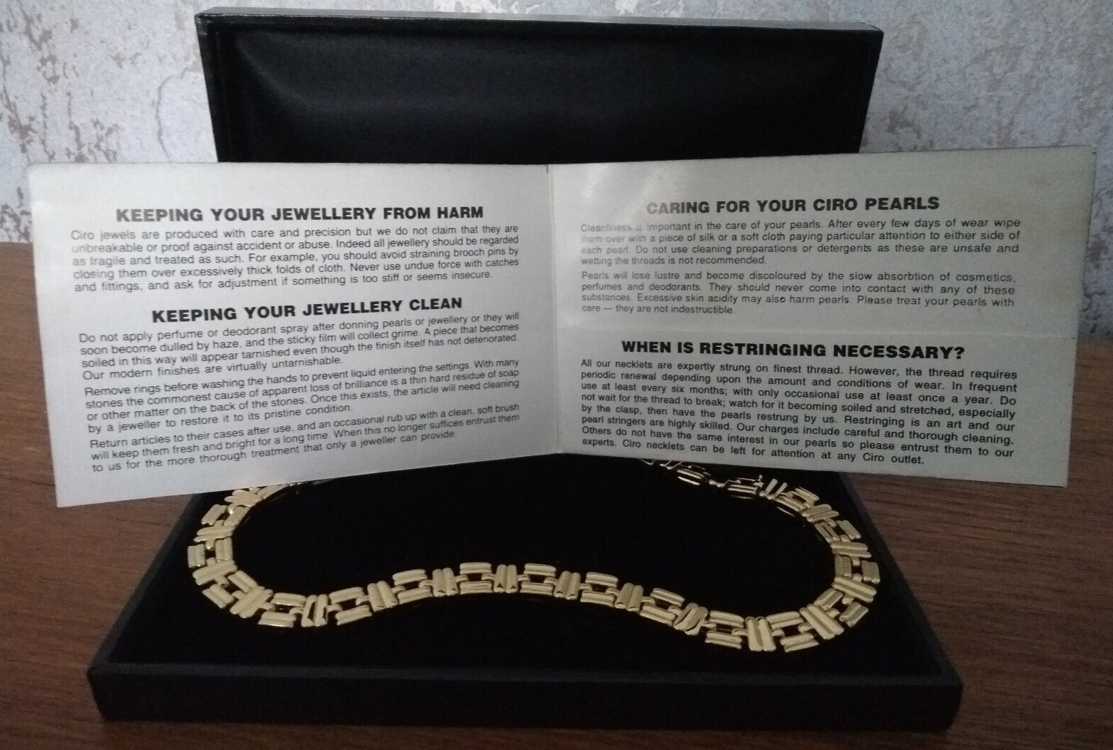 Ciro D’orlan Choker/Necklace Gold Plated Vintage Costume Jewellery 40cm 1cm 72gr